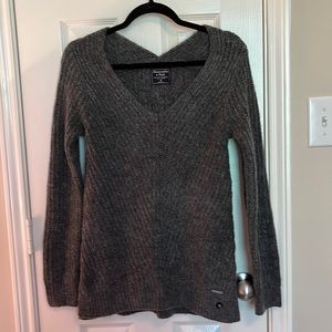 Abercrombie & Fitch Sweater